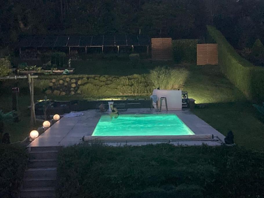 Vip Lounge Appartement Avec Jacuzzi Et Jardin Andenne Esterno foto