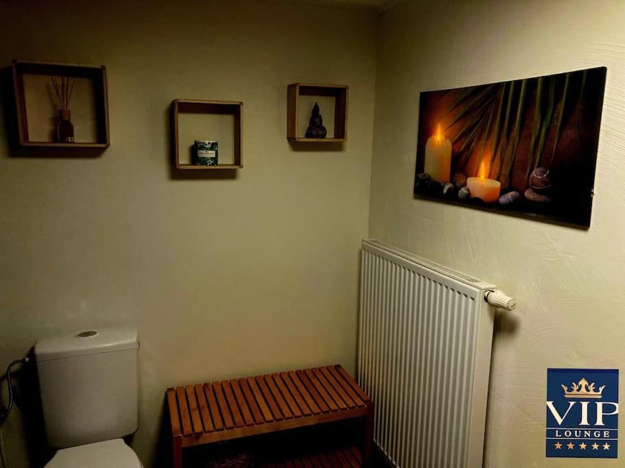 Vip Lounge Appartement Avec Jacuzzi Et Jardin Andenne Esterno foto